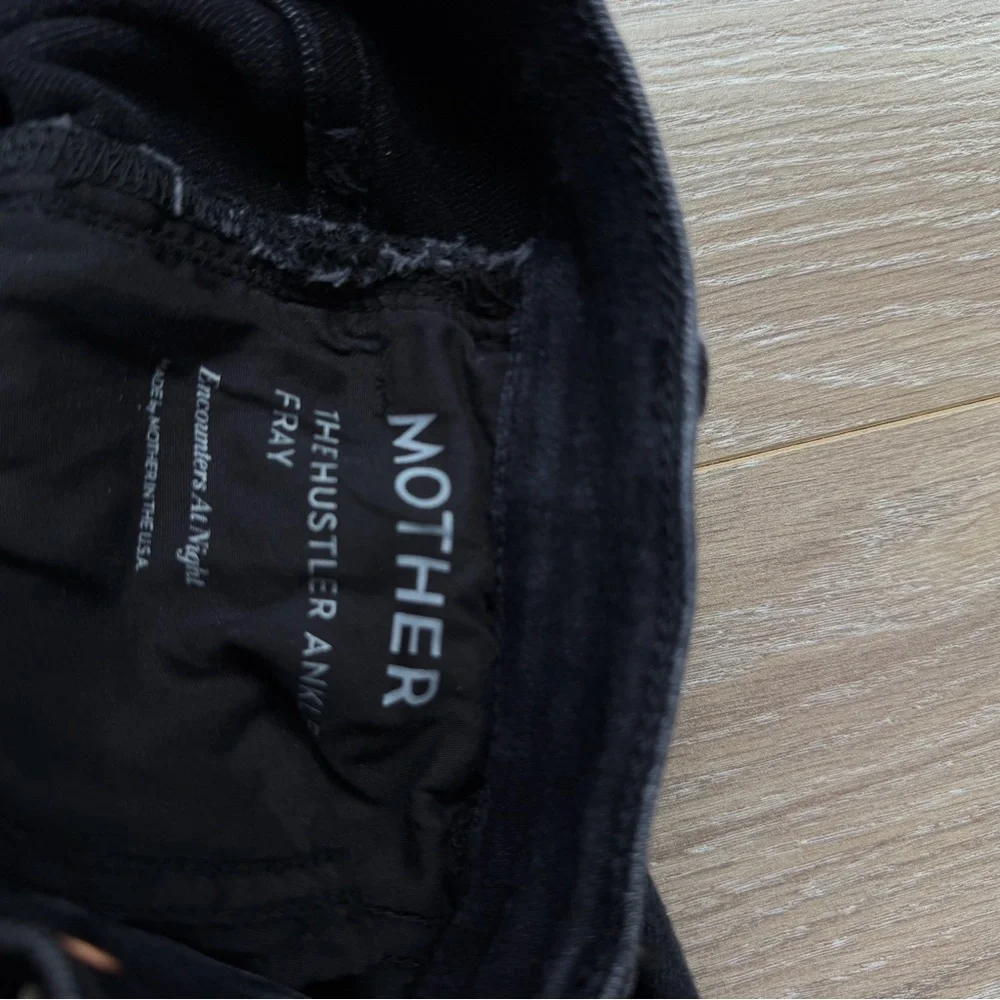 MOTHER Women’s The Hustler Ankle Fray Black Encounters at Midnight Sz 27 EUC - Picture 11 of 15